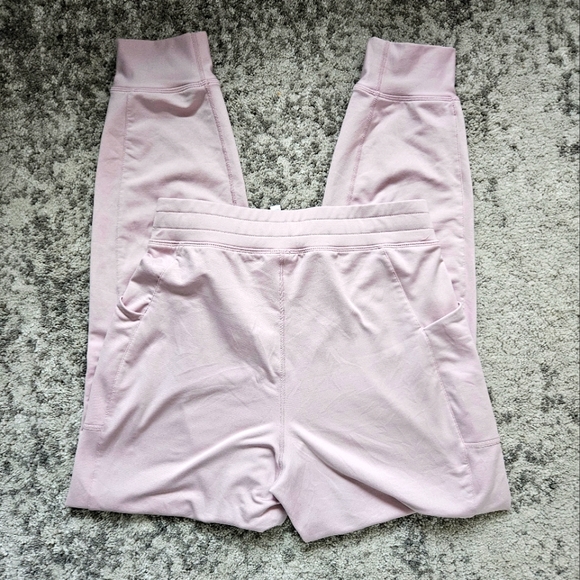 FABLETICS Joggers - Picture 6 of 10